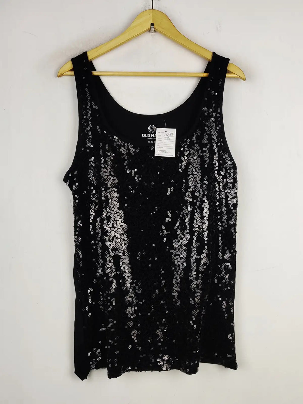 Buy online pre-used pre-loved 100% authentic & Original branded Old Navy (PW-65) available in Pakistan. Top international brands avilable.
