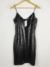 Buy online pre-used pre-loved 100% authentic & Original branded H&M (PW-728) available in Pakistan. Top international brands avilable.