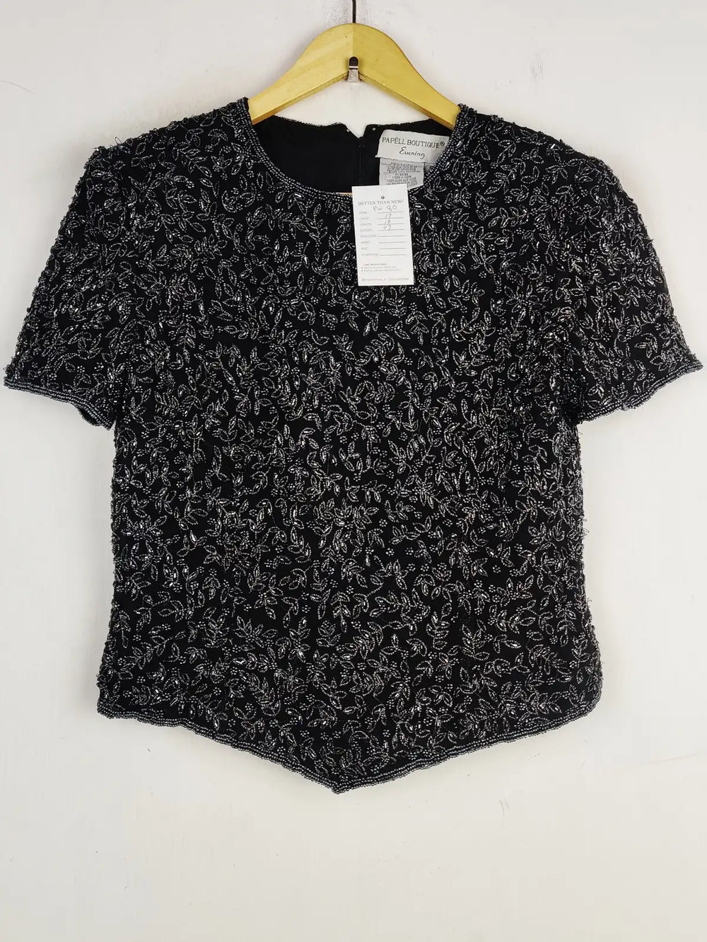 Buy online pre-used pre-loved 100% authentic & Original branded Papell Boutique (PW-80) available in Pakistan. Top international brands avilable.