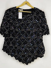Buy online pre-used pre-loved 100% authentic & Original branded Laurence Kagan (PW-957) available in Pakistan. Top international brands avilable.