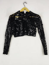 Buy online pre-used pre-loved 100% authentic & Original branded Unknown Brand (PW-973) available in Pakistan. Top international brands avilable.