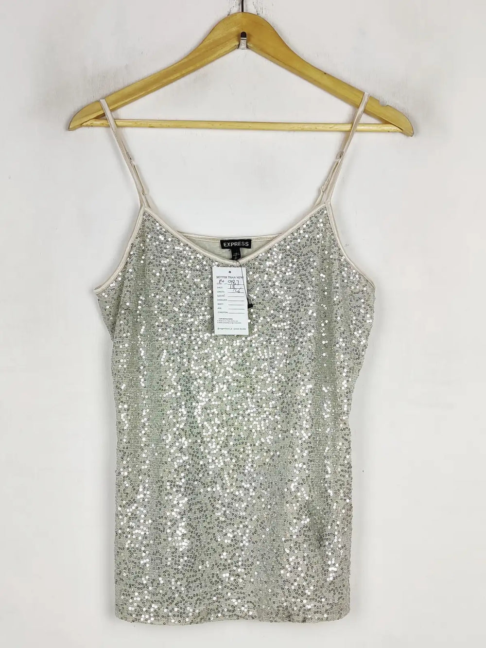 Buy online pre-used pre-loved 100% authentic & Original branded Express (PW-987) available in Pakistan. Top international brands avilable.