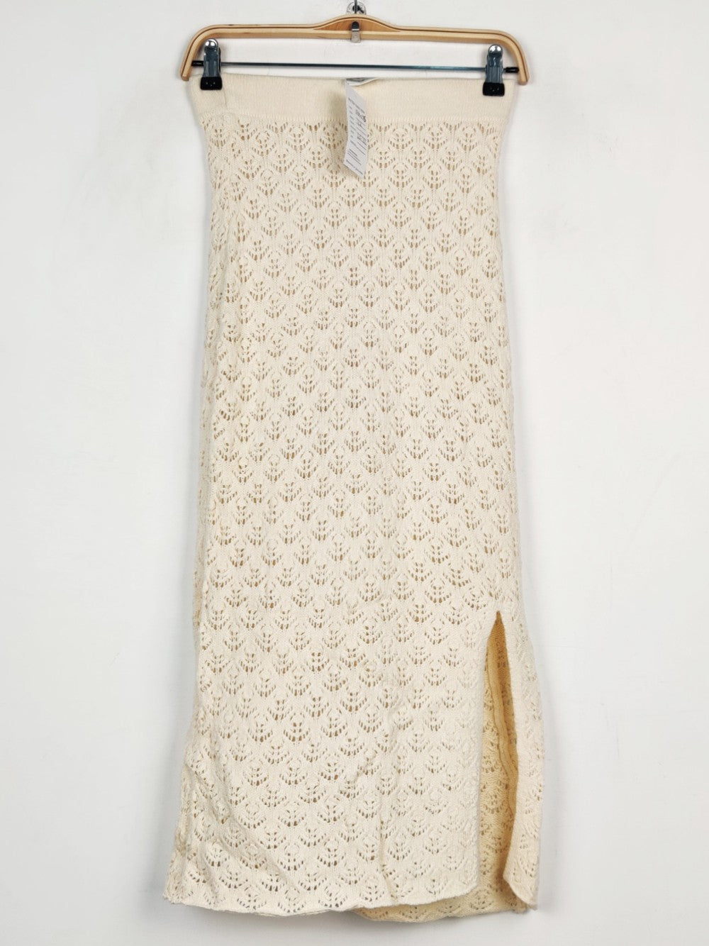 H&M (RK-175)