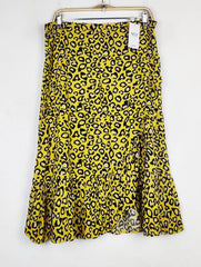 Buy online pre-used pre-loved 100% authentic & Original branded Soyaconcept (S-1017) available in Pakistan. Top international brands avilable.