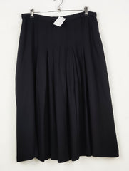 Working Wardrobe (S-1316)