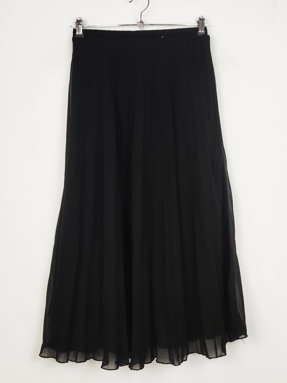 Buy online pre-used pre-loved 100% authentic & Original branded Primark (S-1461) available in Pakistan. Top international brands avilable.