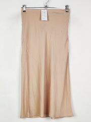 Buy online pre-used pre-loved 100% authentic & Original branded Forever 21 (S-1596) available in Pakistan. Top international brands avilable.