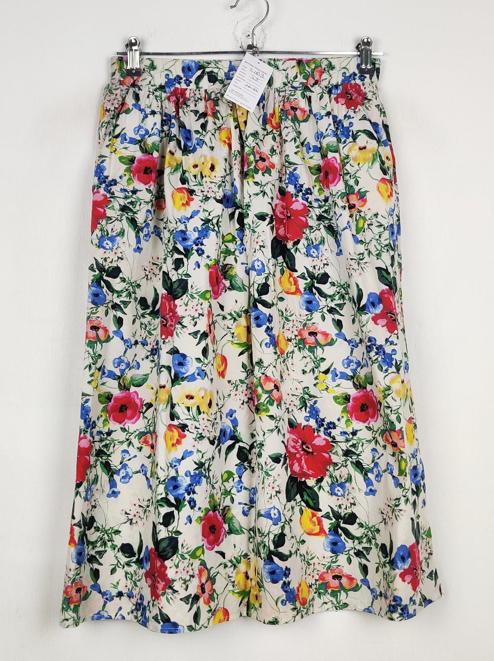 Buy online pre-used pre-loved 100% authentic & Original branded Primark (S-1613) available in Pakistan. Top international brands avilable.