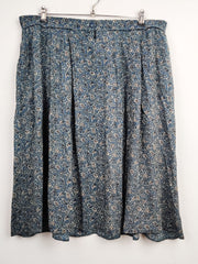 Buy online pre-used pre-loved 100% authentic & Original branded Dunedin (S-262) available in Pakistan. Top international brands avilable.