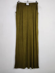 Buy online pre-used pre-loved 100% authentic & Original branded Boohoo (S-510) available in Pakistan. Top international brands avilable.