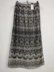 Buy online pre-used pre-loved 100% authentic & Original branded Warehouse (S-515) available in Pakistan. Top international brands avilable.