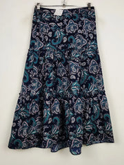 Buy online pre-used pre-loved 100% authentic & Original branded Tu (S-542) available in Pakistan. Top international brands avilable.