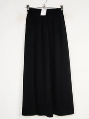 Buy online pre-used pre-loved 100% authentic & Original branded Unknown Brand (S-648) available in Pakistan. Top international brands avilable.