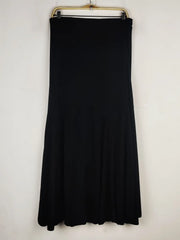 Buy online pre-used pre-loved 100% authentic & Original branded Clothes Contact (S-960) available in Pakistan. Top international brands avilable.