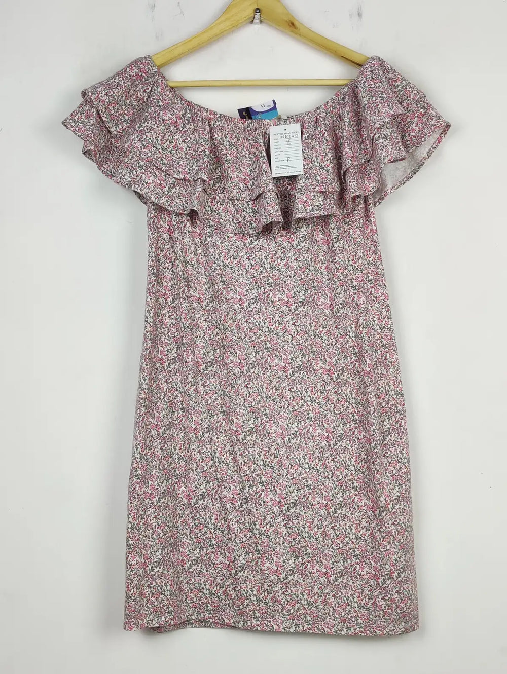 Buy online pre-used pre-loved 100% authentic & Original branded H&M (SBD-140) available in Pakistan. Top international brands avilable.