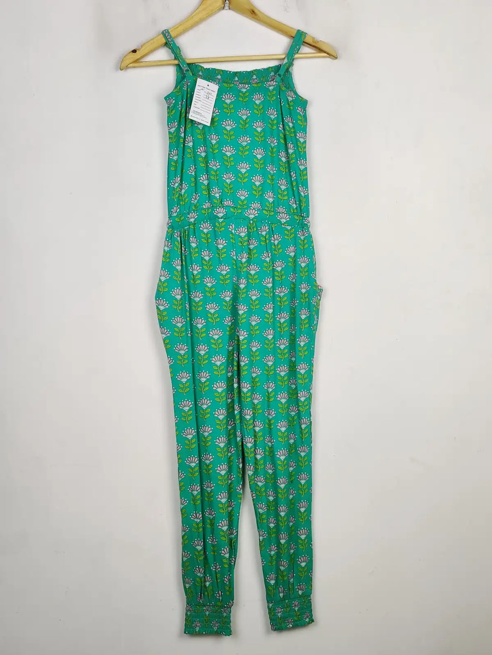 Buy online pre-used pre-loved 100% authentic & Original branded Boden (SBD-247) available in Pakistan. Top international brands avilable.