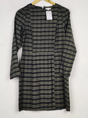Buy online pre-used pre-loved 100% authentic & Original branded H&M (SBD-281) available in Pakistan. Top international brands avilable.