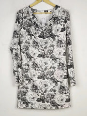 Buy online pre-used pre-loved 100% authentic & Original branded Unknown Brand (SBD-283) available in Pakistan. Top international brands avilable.