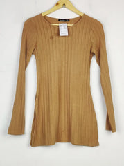 Buy online pre-used pre-loved 100% authentic & Original branded Boohoo (SBD-284) available in Pakistan. Top international brands avilable.