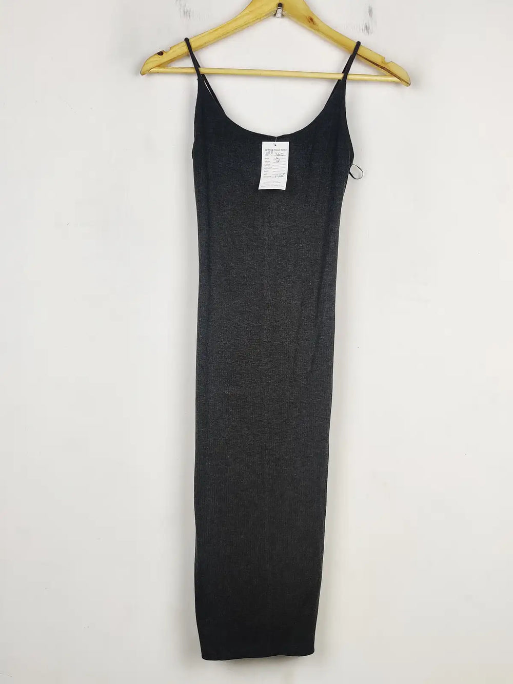 Buy online pre-used pre-loved 100% authentic & Original branded H&M (SBD-360) available in Pakistan. Top international brands avilable.