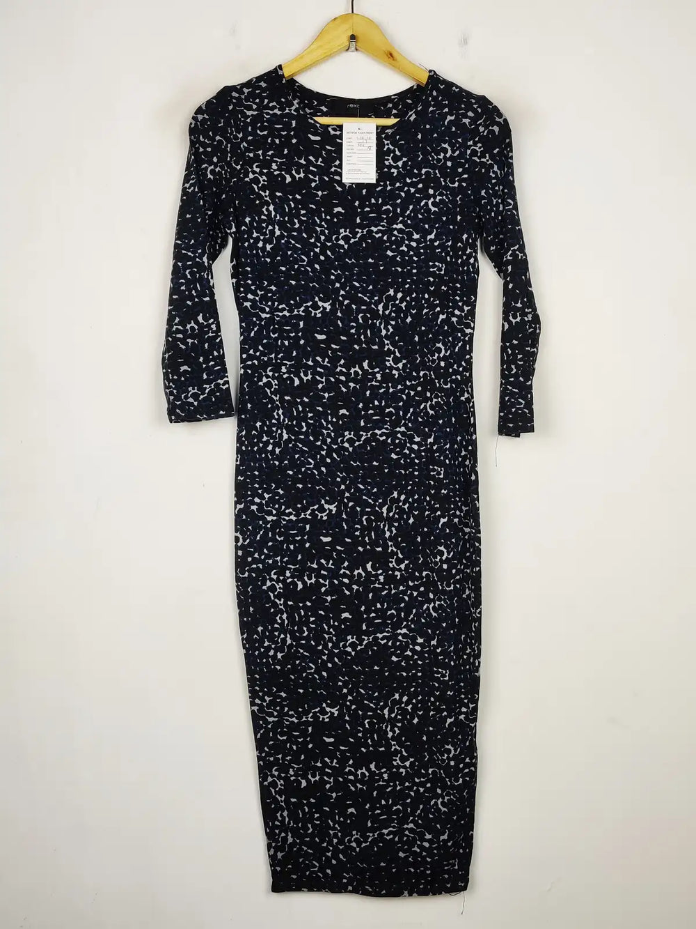 Buy online pre-used pre-loved 100% authentic & Original branded Next (SBD-41) available in Pakistan. Top international brands avilable.