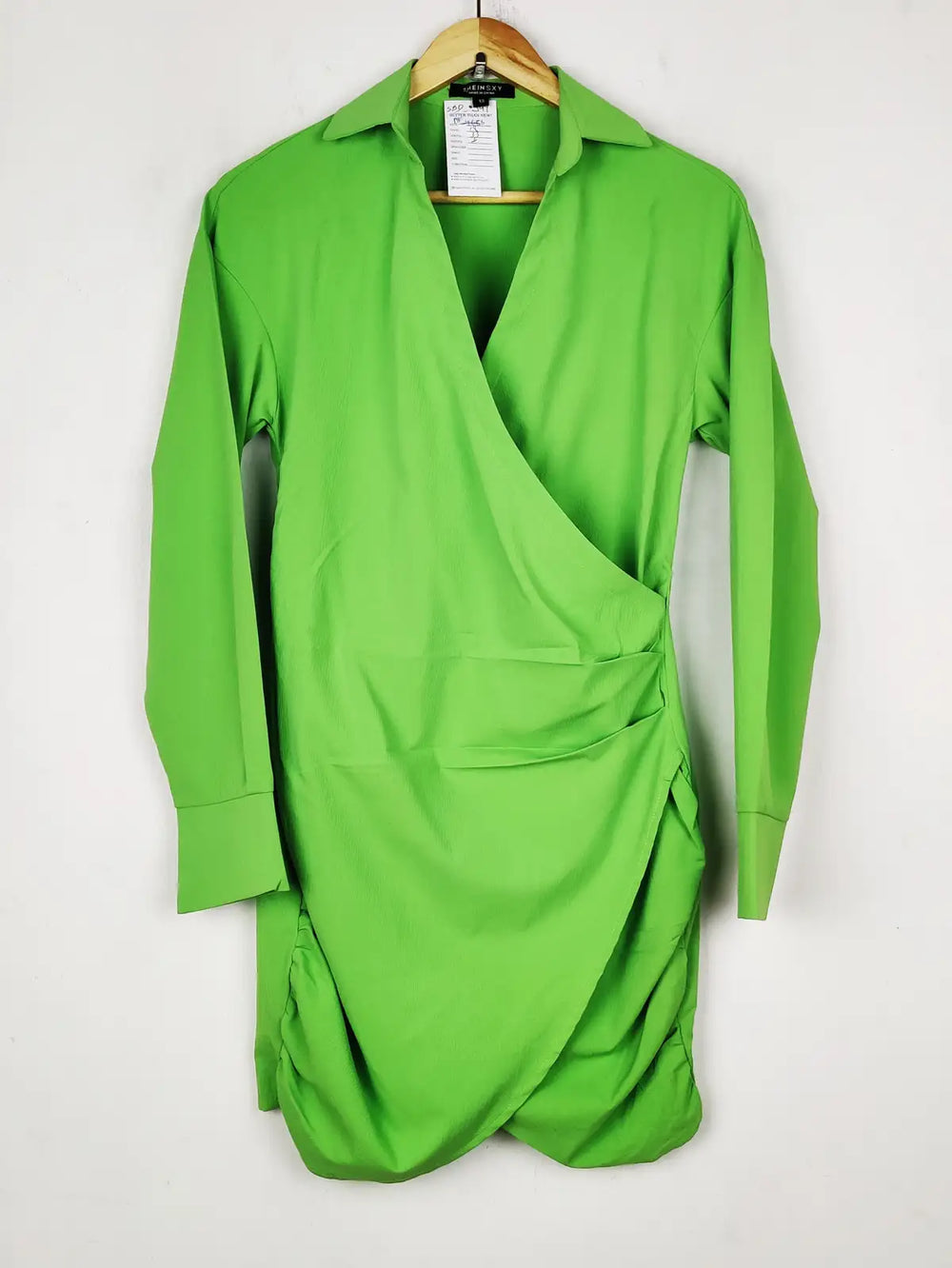 Buy online pre-used pre-loved 100% authentic & Original branded Shein Sxy (SBD-547) available in Pakistan. Top international brands avilable.