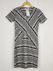 Buy online pre-used pre-loved 100% authentic & Original branded Papillon Blanc (SBD-57) available in Pakistan. Top international brands avilable.