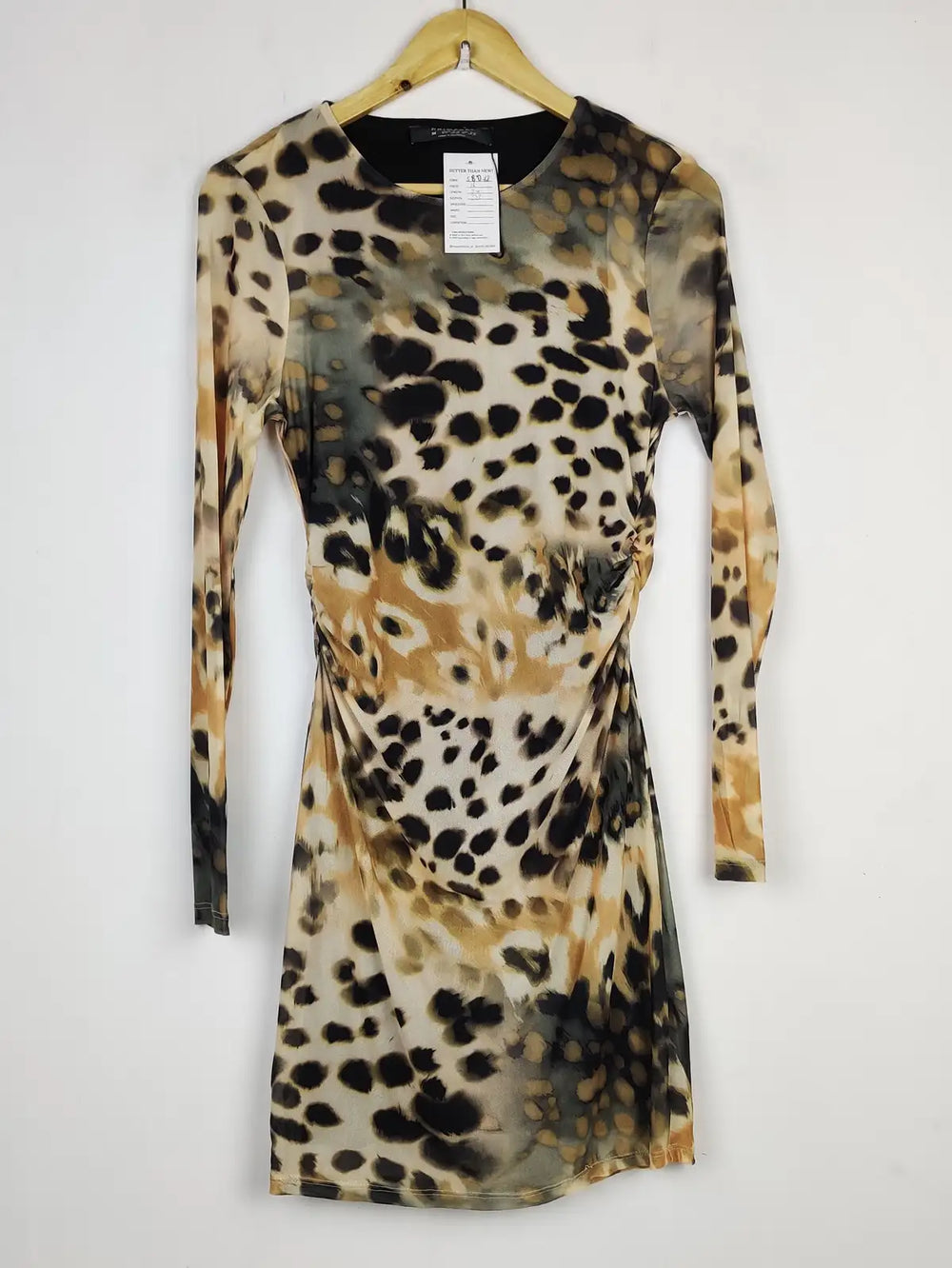 Buy online pre-used pre-loved 100% authentic & Original branded Primark (SBD-68) available in Pakistan. Top international brands avilable.