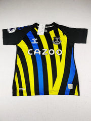 Buy online pre-used pre-loved 100% authentic & Original branded Hummel (SBT-2232) available in Pakistan. Top international brands avilable.