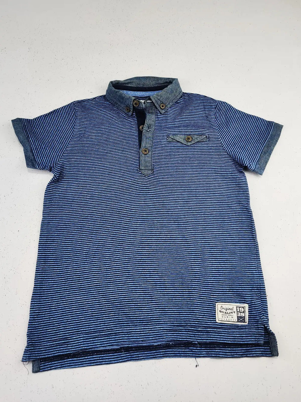 Buy online pre-used pre-loved 100% authentic & Original branded F&F (SBT-2546) available in Pakistan. Top international brands avilable.
