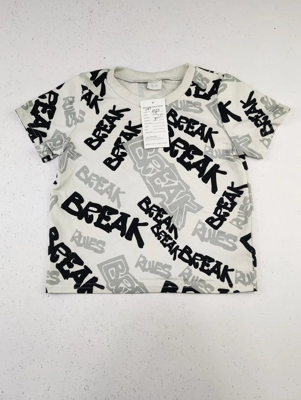 Buy online pre-used pre-loved 100% authentic & Original branded Unknown Brand (SBT-3934) available in Pakistan. Top international brands avilable.