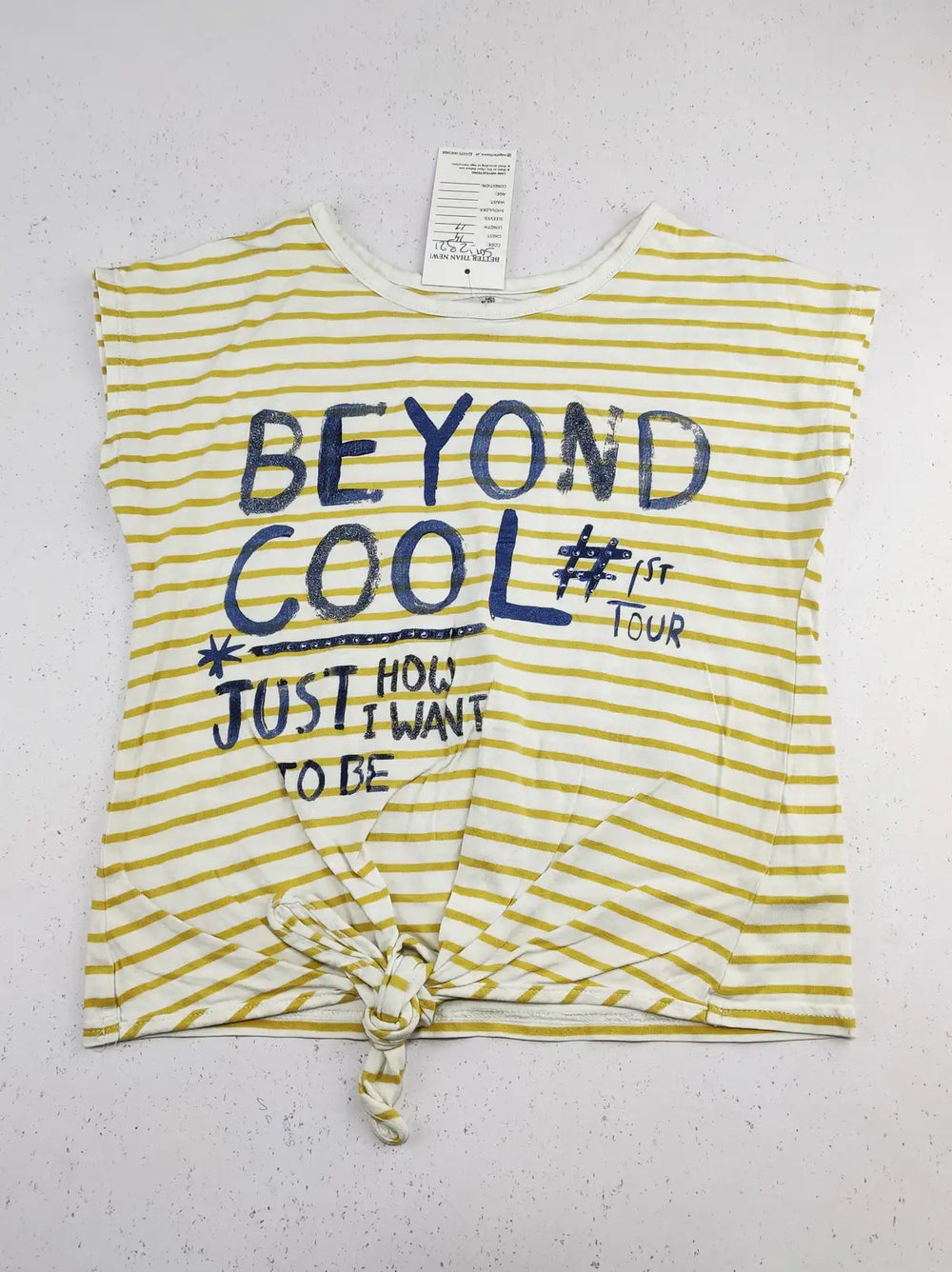 Buy online pre-used pre-loved 100% authentic & Original branded Marks & Spencer (SGT-2321) available in Pakistan. Top international brands avilable.