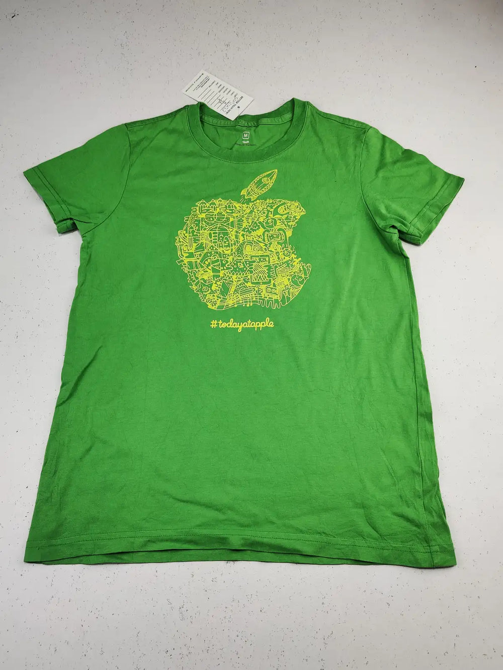 Buy online pre-used pre-loved 100% authentic & Original branded Youth (SGT-2423) available in Pakistan. Top international brands avilable.