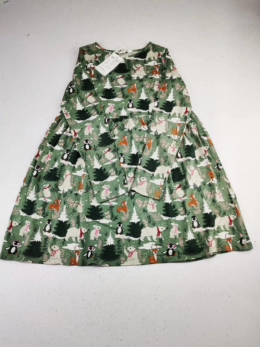 Buy online pre-used pre-loved 100% authentic & Original branded H&M (SGT-2504) available in Pakistan. Top international brands avilable.