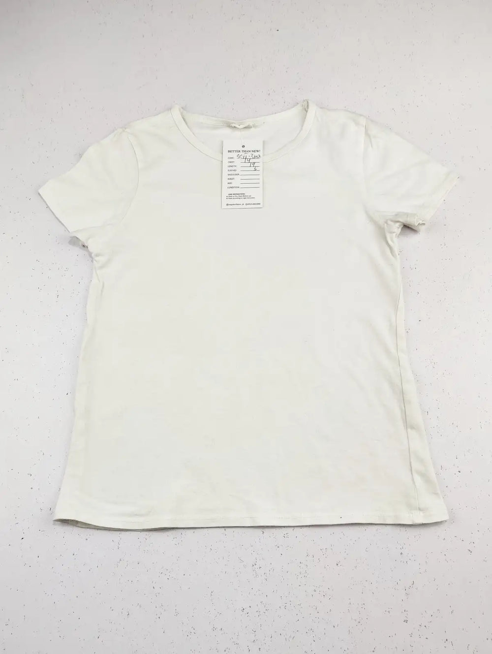 Buy online pre-used pre-loved 100% authentic & Original branded Unknown Brand (SGT-3102) available in Pakistan. Top international brands avilable.