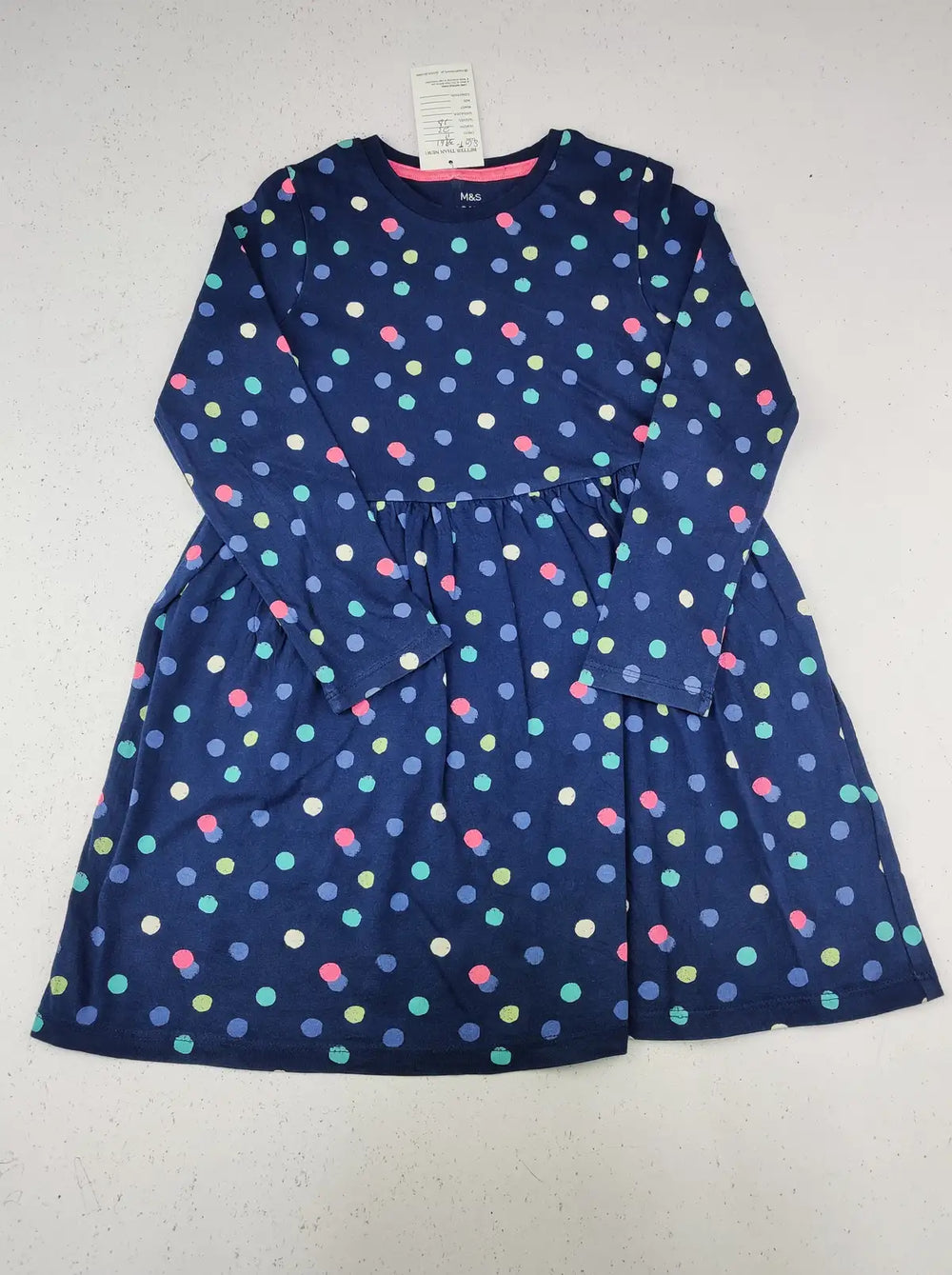 Buy online pre-used pre-loved 100% authentic & Original branded Marks & Spencer (SGT-3961) available in Pakistan. Top international brands avilable.