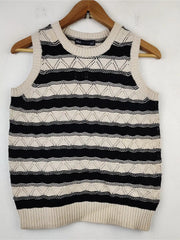 Buy online pre-used pre-loved 100% authentic & Original branded Marks & Spencer (SL-1351) available in Pakistan. Top international brands avilable.