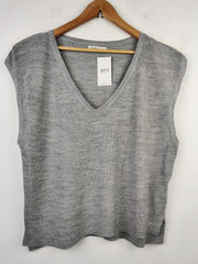 Buy online pre-used pre-loved 100% authentic & Original branded Stradivarius (SL-1441) available in Pakistan. Top international brands avilable.