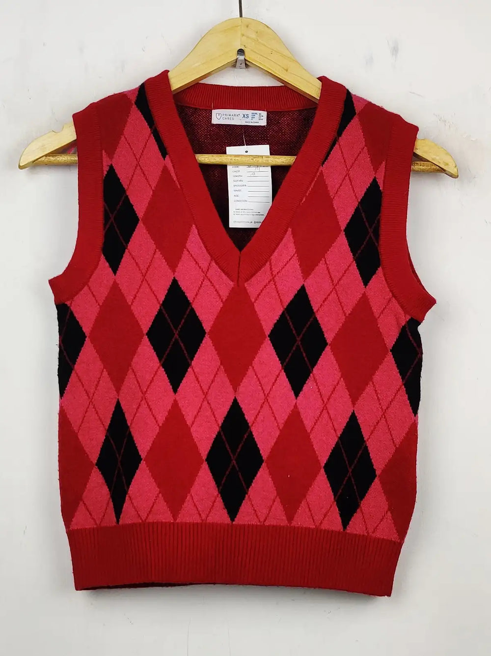 Buy online pre-used pre-loved 100% authentic & Original branded Primark (SL-1744) available in Pakistan. Top international brands avilable.