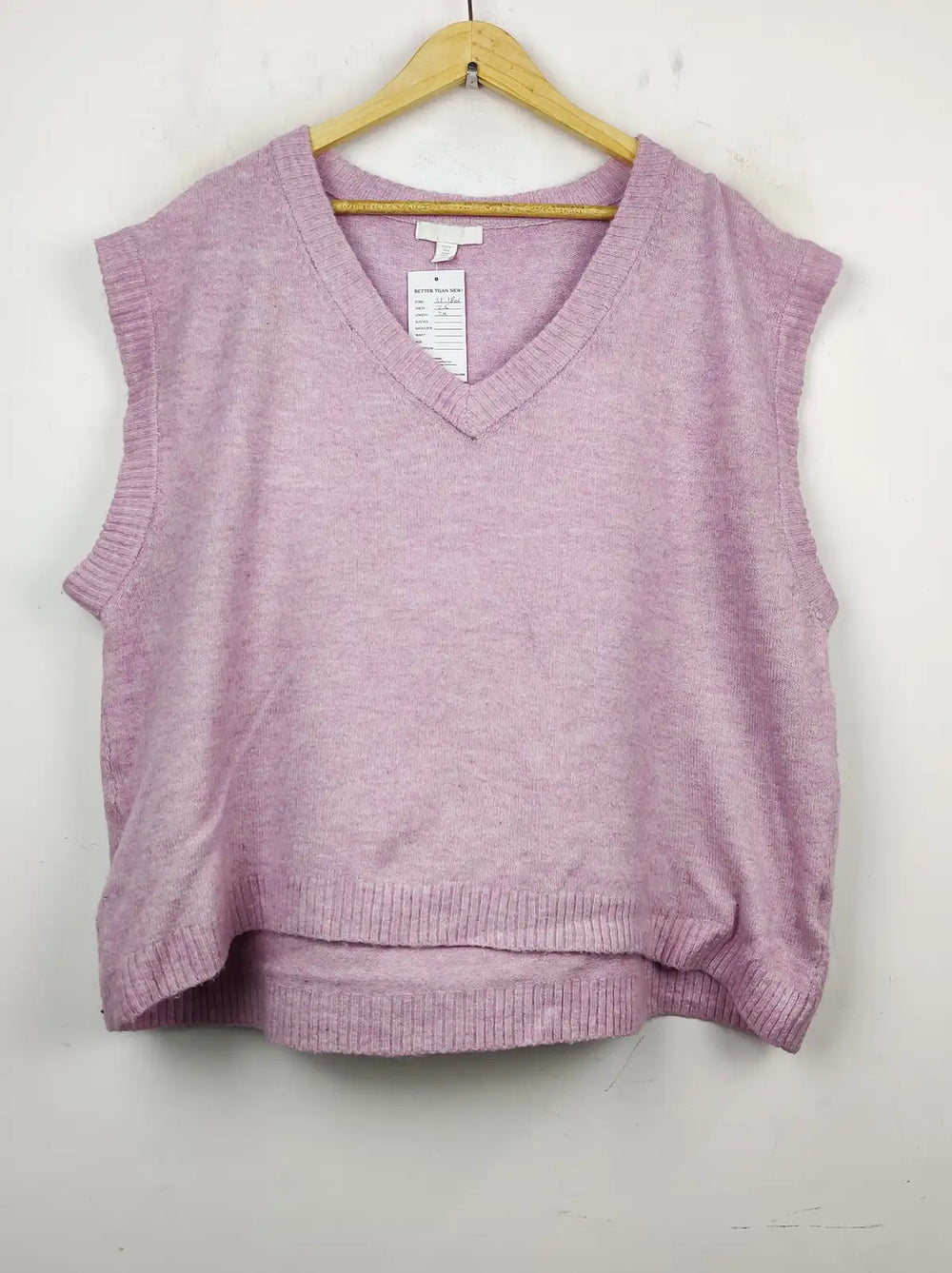 Buy online pre-used pre-loved 100% authentic & Original branded H&M (SL-1806) available in Pakistan. Top international brands avilable.