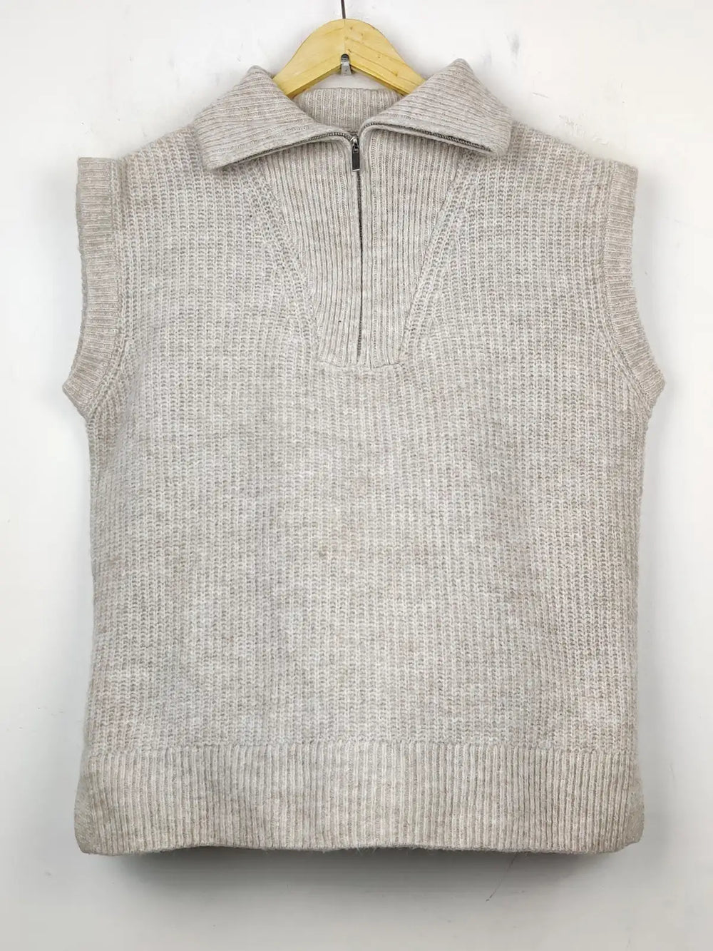 Buy online pre-used pre-loved 100% authentic & Original branded Dunnes Stores (SL-1886) available in Pakistan. Top international brands avilable.