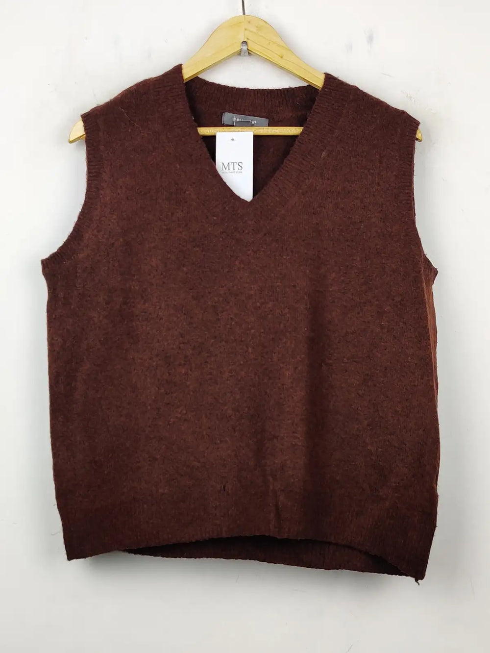 Buy online pre-used pre-loved 100% authentic & Original branded Primark (SL-1900) available in Pakistan. Top international brands avilable.