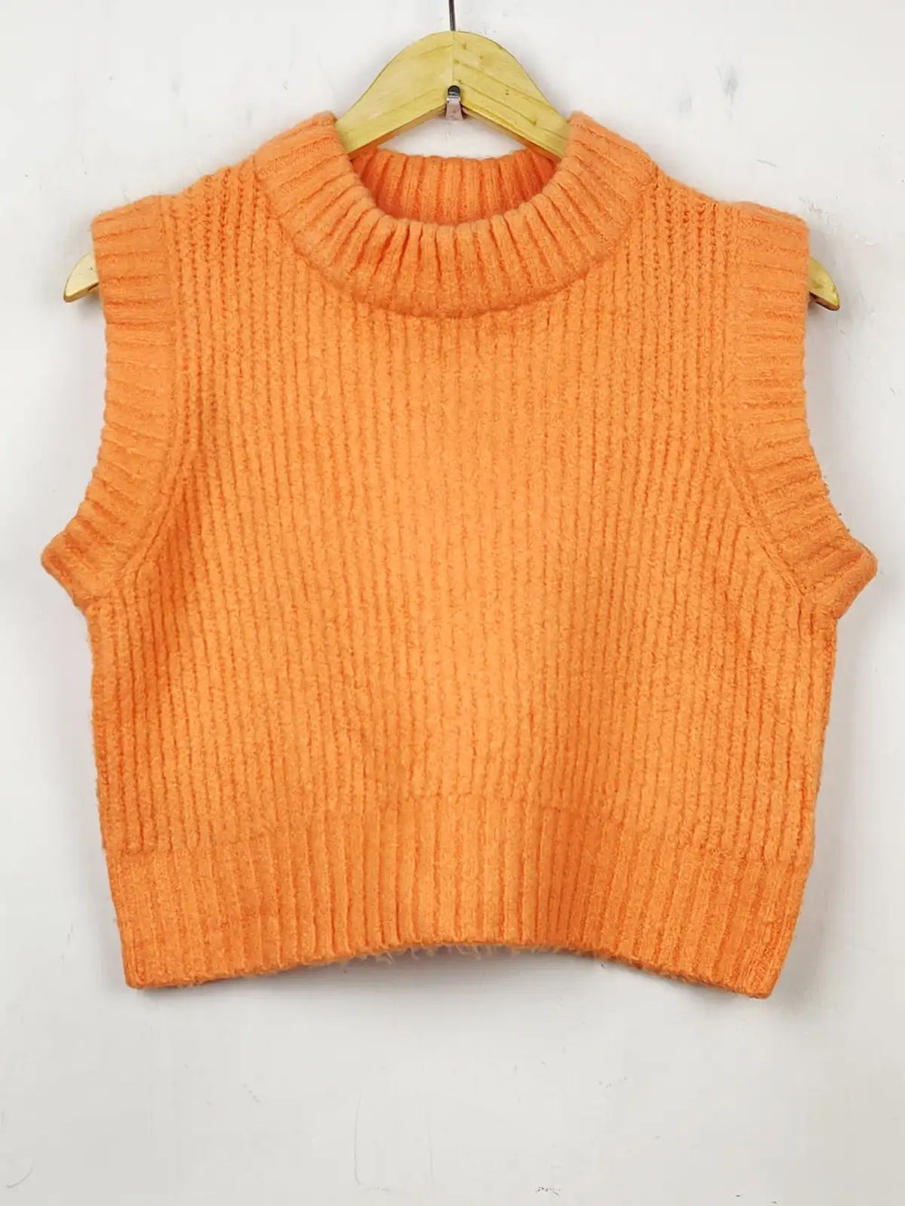 Buy online pre-used pre-loved 100% authentic & Original branded Collusion (SL-1947) available in Pakistan. Top international brands avilable.