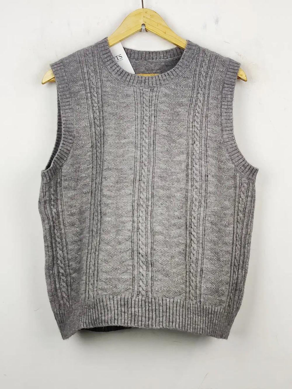 Buy online pre-used pre-loved 100% authentic & Original branded Dazy (SL-2048) available in Pakistan. Top international brands avilable.