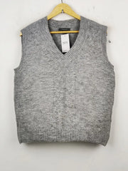 Buy online pre-used pre-loved 100% authentic & Original branded Primark (SL-2051) available in Pakistan. Top international brands avilable.