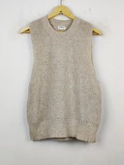 Buy online pre-used pre-loved 100% authentic & Original branded Only (SL-2059) available in Pakistan. Top international brands avilable.