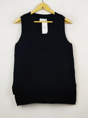 Buy online pre-used pre-loved 100% authentic & Original branded Vila (SL-2081) available in Pakistan. Top international brands avilable.