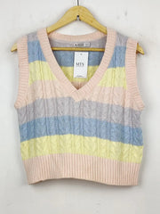 Buy online pre-used pre-loved 100% authentic & Original branded Stradivarius (SL-2101) available in Pakistan. Top international brands avilable.