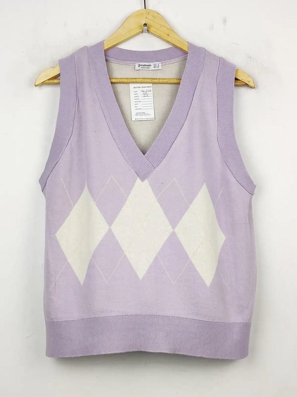 Buy online pre-used pre-loved 100% authentic & Original branded Stradivarius (SL-2126) available in Pakistan. Top international brands avilable.