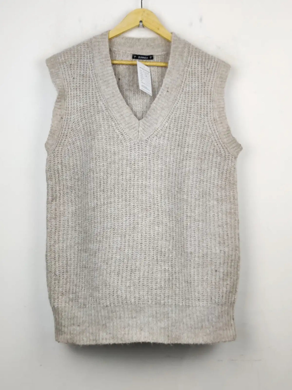 Buy online pre-used pre-loved 100% authentic & Original branded Dunnes Stores (SL-2149) available in Pakistan. Top international brands avilable.